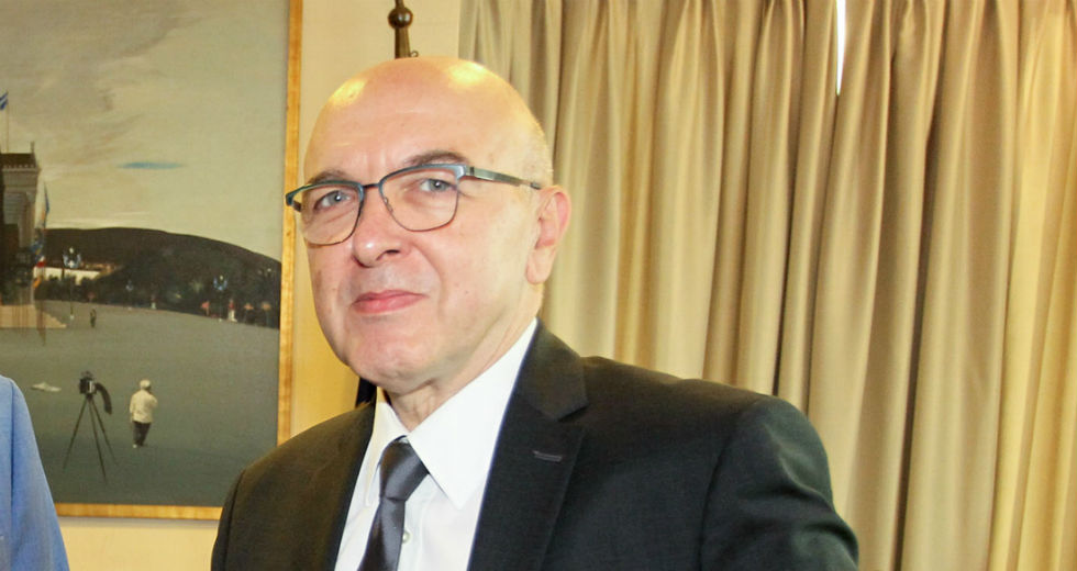 Τραμπ : Η πρώτη αντίδραση της Αθήνας για την εισαγωγή Τραμπ στο νοσοκομείο