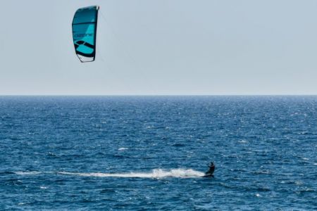 Φθινοπωρινός «καύσωνας» και τη Δευτέρα