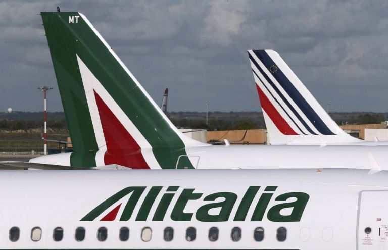 Στην τελική ευθεία η κρατικοποίηση της Alitalia εξαιτίας του κορvωνοϊού | tovima.gr