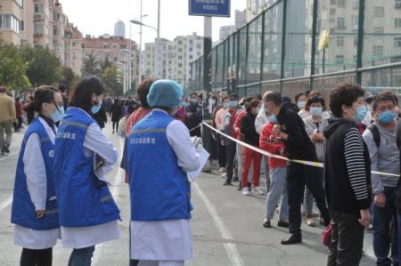 Κίνα : Τεστ κορωνοϊού σε 9 εκατ. πολίτες ύστερα από… έξι κρούσματα