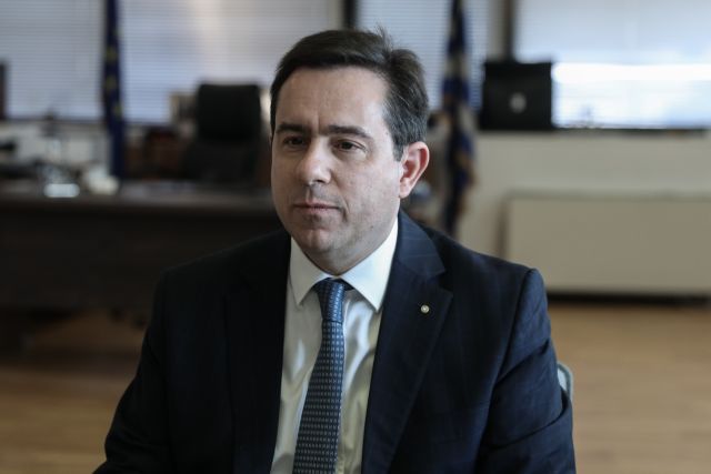 Μηταράκης : Μειωμένες 79% οι ροές μεταναστών και προσφύγων το 2020