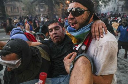 Χιλή: Χιλιάδες καταγγελίες για αστυνομική βία ακόμη και σε παιδιά