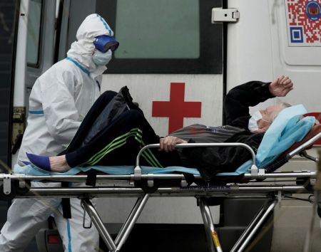 Κορωνοϊός – Ρωσία : Νέο ημερήσιο ρεκόρ μολύνσεων
