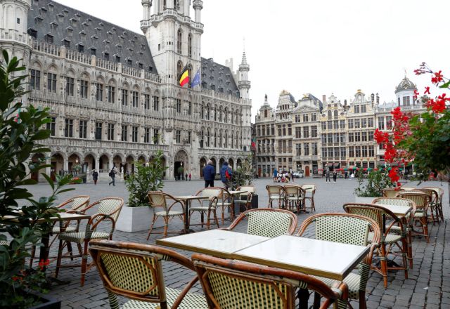 Βέλγιο: Κλειστά για τέσσερις εβδομάδες καφέ και εστιατόρια λόγω κοροναϊού