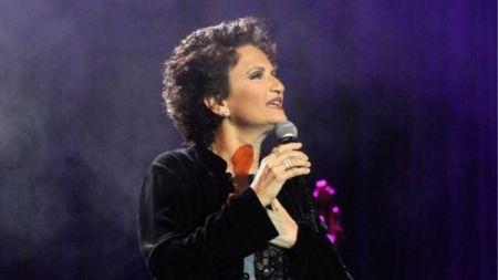 Άλκηστις Πρωτοψάλτη: Αντίστροφη μέτρηση για τη μεγάλη βραδιά στο MEGA