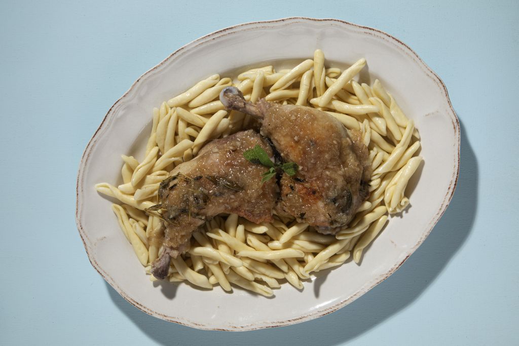 Πετεινός λεμονάτος με φασκόμηλο και μέλι