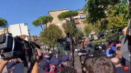 Αλβανία: Επεισόδια με Τσάμηδες που προσπάθησαν να πλησιάσουν την ελληνική αποστολή