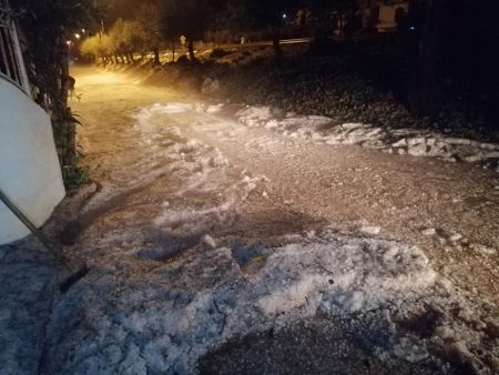 Κακοκαιρία : Χαλαζόπτωση και πλημμύρες το βράδυ στα Χανιά