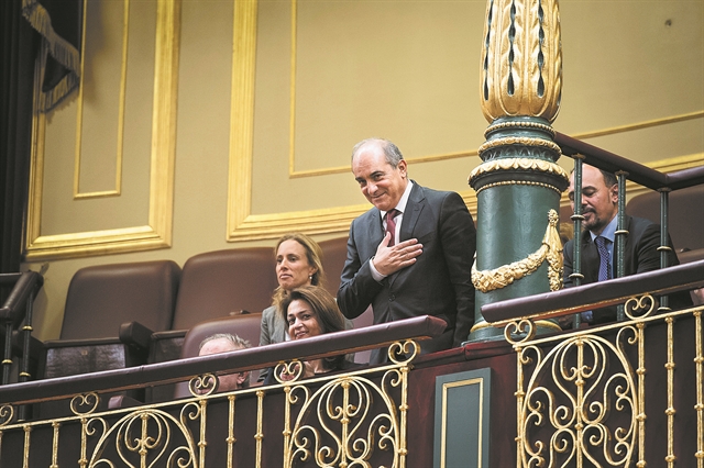 Τα «χρυσά» διαβατήρια, το Al Jazeera και ο… «δαίμονας»