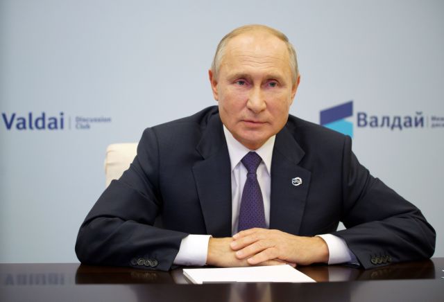 Πούτιν : Αν είχε δηλητηριαστεί ο Ναβάλνι δεν θα τον αφήναμε να φύγει εκτός Ρωσίας