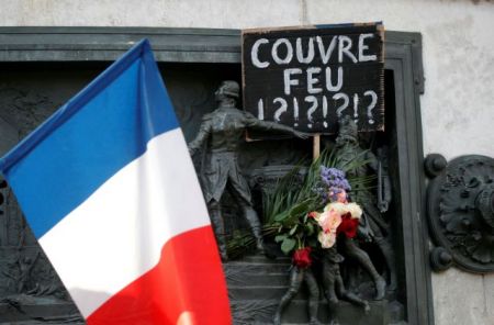 Κορωνοϊός – Γαλλία : Επεκτείνεται η απαγόρευση κυκλοφορίας