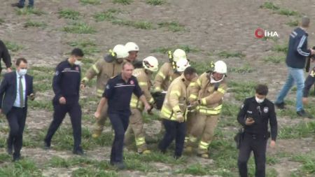 Πτώση εκπαιδευτικού αεροπλάνου στην Κωνσταντινούπολη