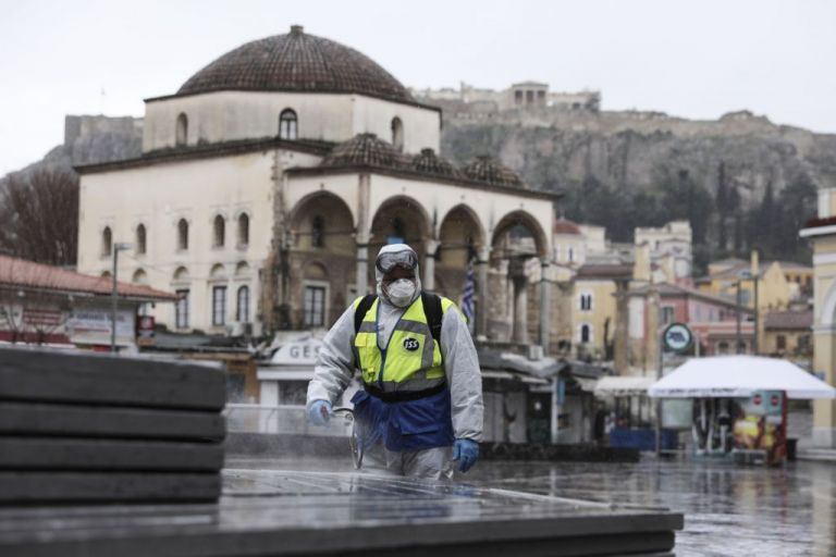 Κορωνοϊός : 7 στους 10 πολίτες ανησυχούν για την πανδημία | tovima.gr