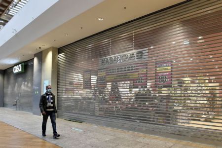 Ιταλία : Θερίζει η πανδημία με πάνω από 21.000 κρούσματα σε μία μέρα