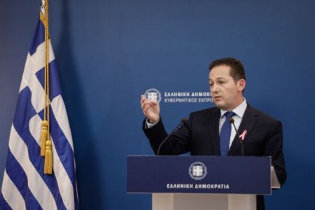 Πέτσας : Αθλιότητα του ΣΥΡΙΖΑ το σποτ «Μένουμε χωρίς σπίτι»