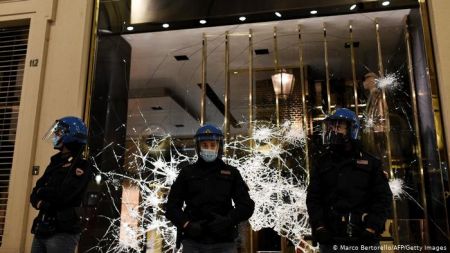 Ταραχές και πάλι λόγω κορωνοϊού στην Ιταλία