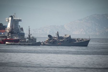 Λιμενικό : Από τη σύγκρουση του πολεμικού πλοίου προκλήθηκε ελεγχόμενη θαλάσσια ρύπανση