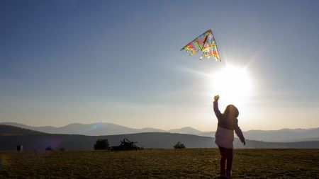Οι Έλληνες πολίτες αναγνωρίζουν τη σημασία των ψηφιακών τεχνολογιών
