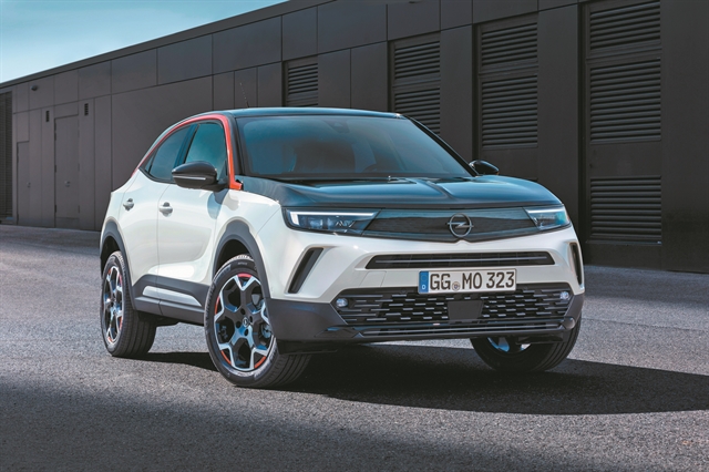 Σε διπλό ταμπλό