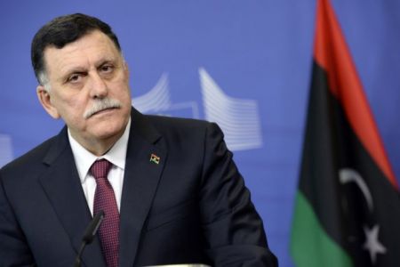 Λιβύη : Ο Σάρατζ αποσύρει την παραίτησή του