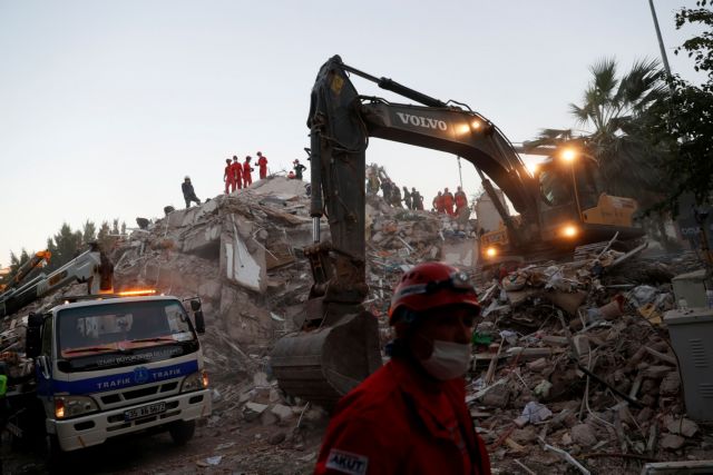 Σμύρνη – Σεισμός : Στους 35 οι νεκροί – Ψάχνουν επιζώντες στα χαλάσματα | tovima.gr