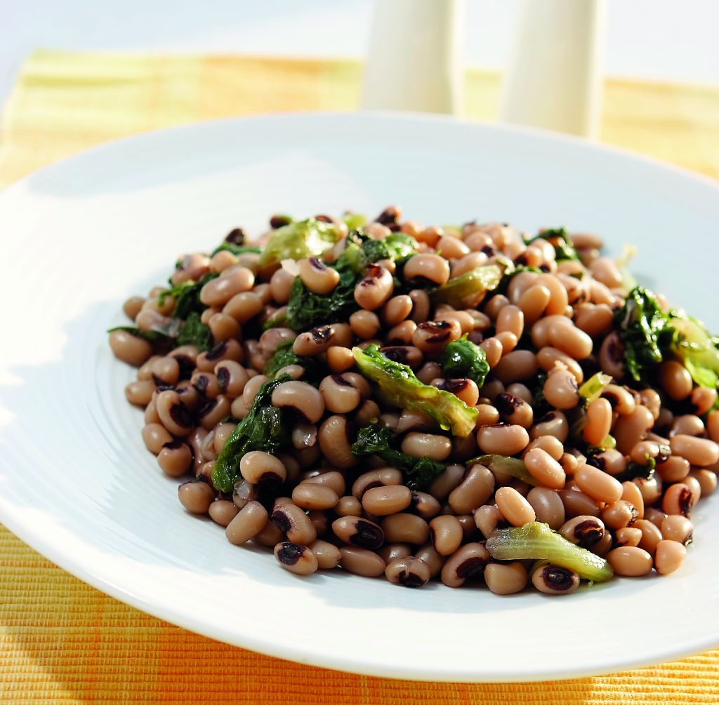 Μαυρομάτικα με σέσκουλα και σπανάκι