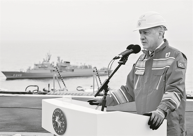 Πώς διαβάζει την Ιστορία ο Ερντογάν;