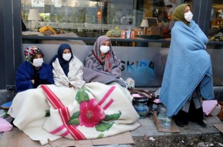 Τουρκία : Κλείνουν μπαρ και επιχειρήσεις από τις 10 το βράδυ