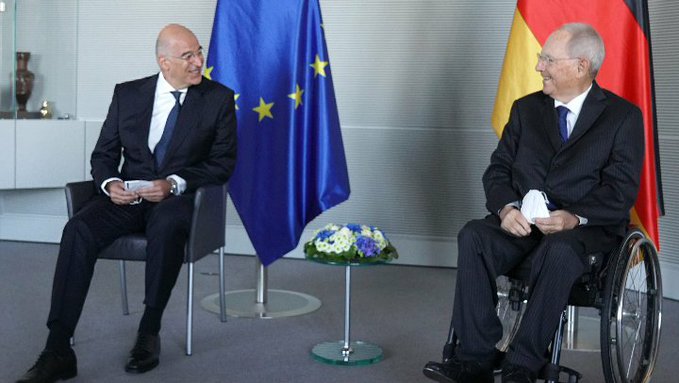 Στο Βερολίνο ο Νίκος Δένδιας : Τι συζήτησε με Σόιμπλε και Γερμανό πρόεδρο Σταϊνμάιερ