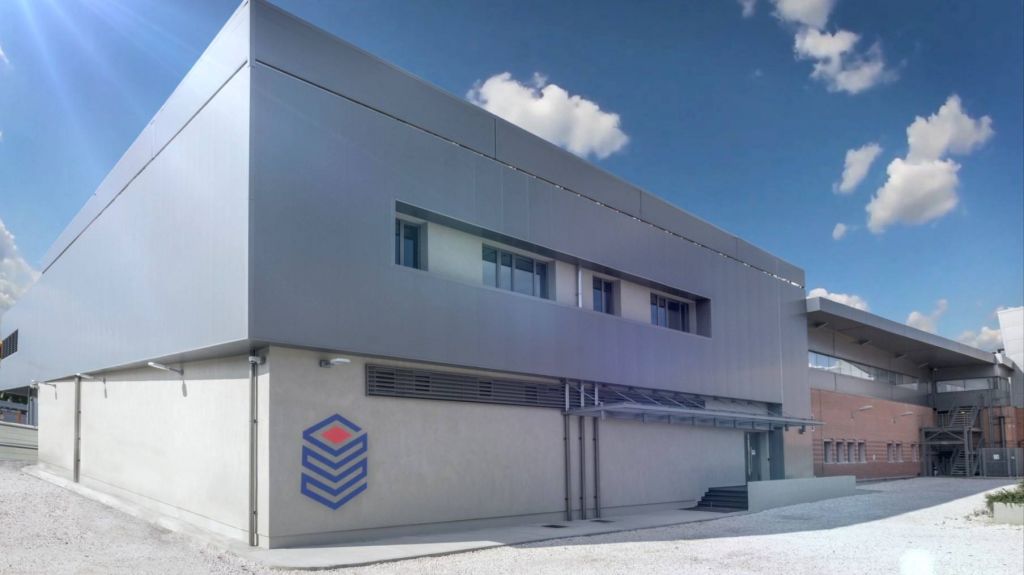 Εξαγορά της Lamda Hellix από την Digital Realty