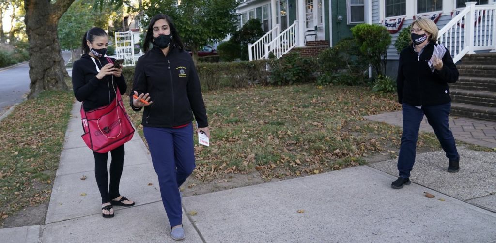 Νικόλ Μαλλιωτάκη : Από τη Σητεία στο Κογκρέσο – Η πορεία της 40χρονης και η στήριξη από τον Τραμπ