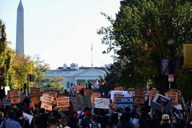 Εκλογές ΗΠΑ : Ο Μπάιντεν έρχεται, ο Τραμπ δεν φεύγει