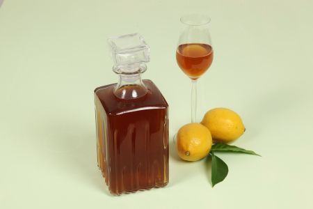 Λικέρ λεμόνι με καστανή ζάχαρη