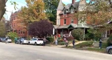 Εκλογές ΗΠΑ : Πανηγυρίζουν στους δρόμους της Πενσιλβάνια για τον Μπάιντεν