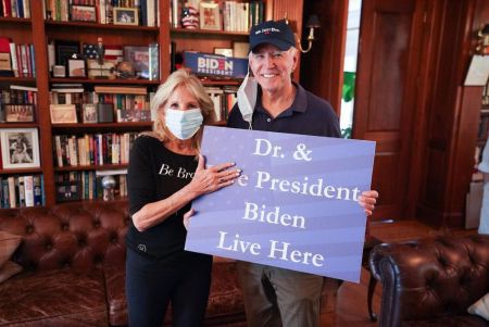 Εκλογές ΗΠΑ : Η συγκινητική ανάρτηση της συζύγου του Τζο Μπάιντεν