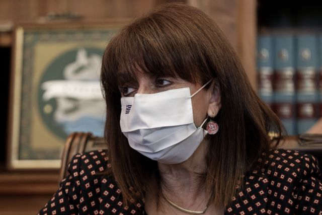 Εκλογές ΗΠΑ : Συγχαρητήρια Σακελλαροπούλου σε Μπάιντεν και Χάρις