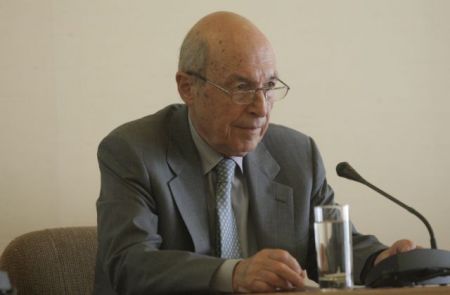 Σημίτης στα ΝΕΑ : Η Αντιπολίτευση δεν προτείνει, αλλά παρακολουθεί και αρνείται