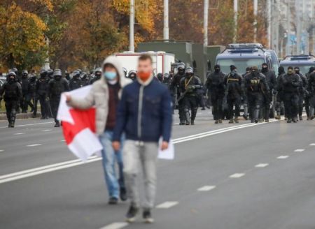 Λευκορωσία : Συνεχίζονται οι διαδηλώσεις κατά του Λουκασένκο