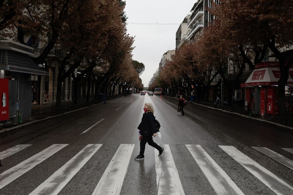 H καθηγήτρια Γιαμαρέλλου εξηγεί στο MEGA την πρόταση των επιδημιολόγων για «κυλιόμενη» καραντίνα