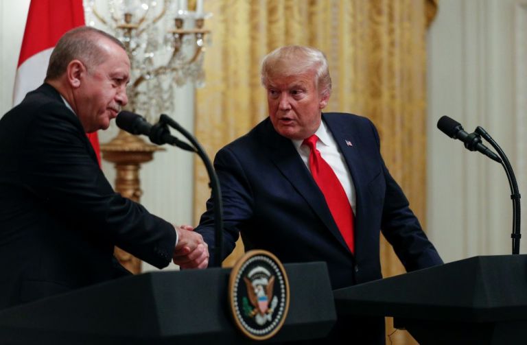 Ερντογάν : Ευχαρίστησε τον Τραμπ για τη «θερμή φιλία» του | tovima.gr
