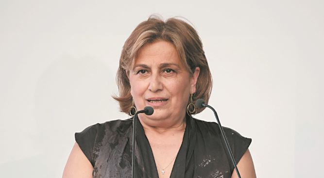 Αν. Κοτανίδου στο «Βήμα» :  Απαντήσεις σε κρίσιμα ερωτήματα για τον κορωνοϊό