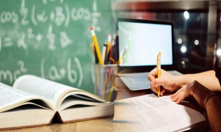 Τηλεκπαίδευση : Συνεχίζονται και σήμερα τα προβλήματα – Τι λένε οι καθηγητές