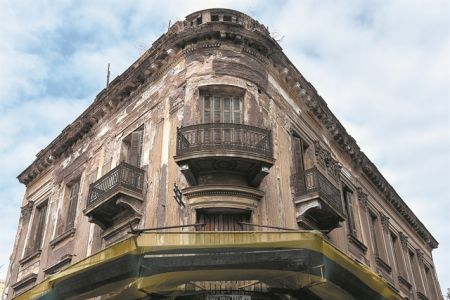 «Διατηρώ κατ’ οίκον» όπως «Εξοικονομώ» : Ποιους αφορά και τι περιλάμβανει το νέο πρόγραμμα του ΥΠΕΝ