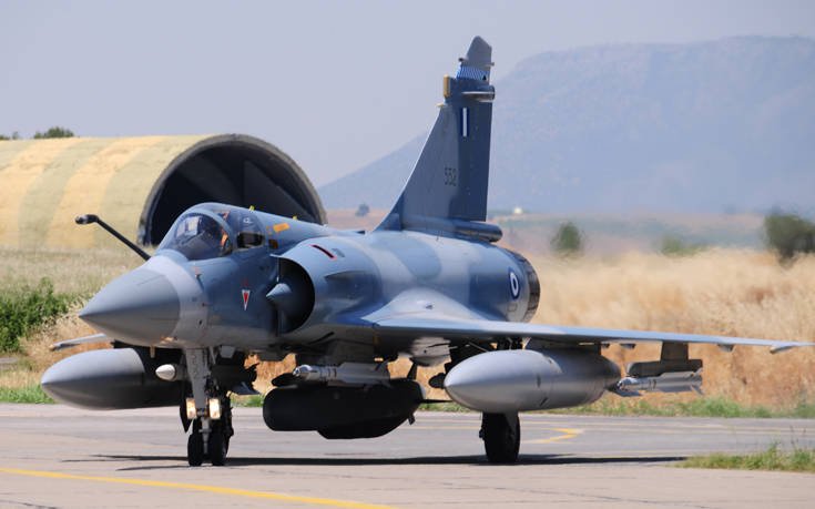 Οι Ελληνίδες υποσμηναγοί των Mirage και των F-16 | tovima.gr