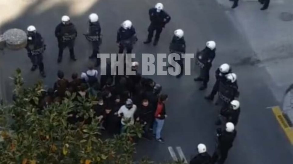 Πάτρα : Πάνω από 20 προσαγωγές για να αποτρέψουν πορεία αντιεξουσιαστών