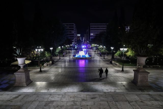 Κορωνοϊός : Ανησυχία για το «μαύρο» ρεκόρ θανάτων – Αγωνία για την απόδοση των μέτρων του lockdown