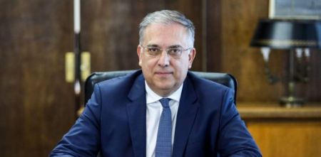 Θεοδωρικάκος: «Να εφαρμόσουμε τα μέτρα με αυστηρότητα»