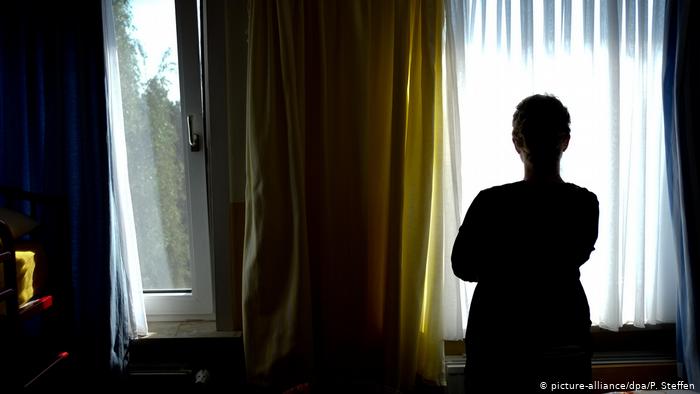 Αυξάνονται οι γυναικοκτονίες στη Γερμανία | tovima.gr