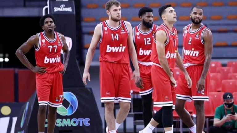 Αναβλήθηκαν τα παιχνίδια του Ολυμπιακού με Μπάρτσα και Βιλερμπάν