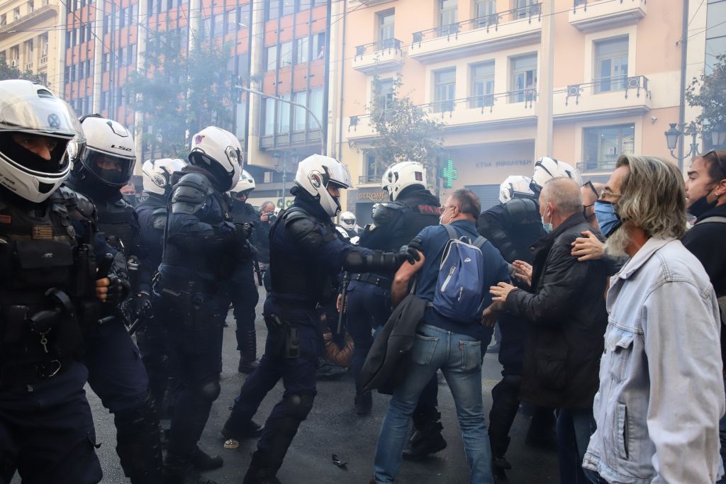 Πολυτεχνείο:  Στιγμές και γεγονότα από την επεισοδιακή… πορεία